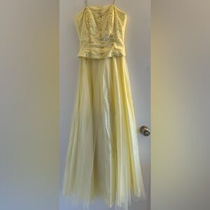 Elegant Strapless Evening Gown, Juniors Size 3-4